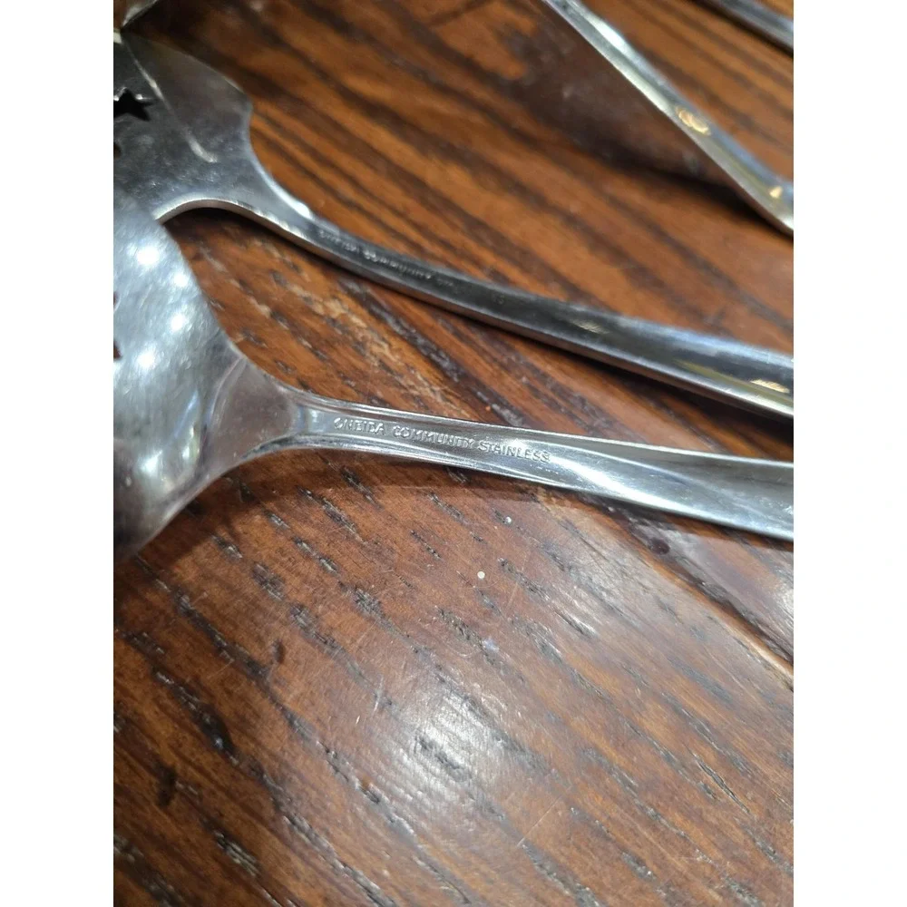 Oneida community stainless